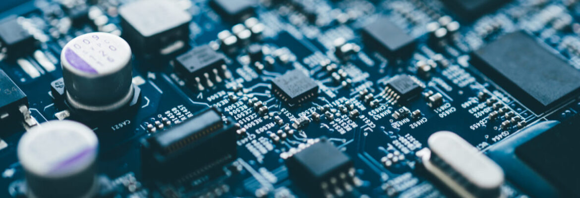 The Role of Amplifiers and Comparators in Modern Electronics - Image